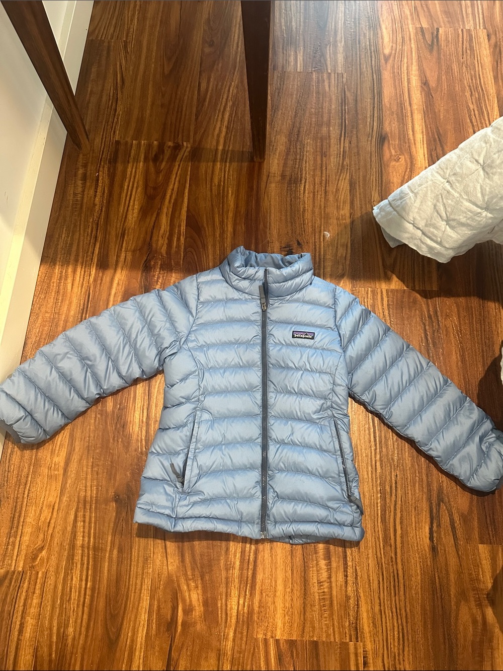 Patagonia Kids Powder Blue Quilted Down Puffer Jacket 7-8 Small